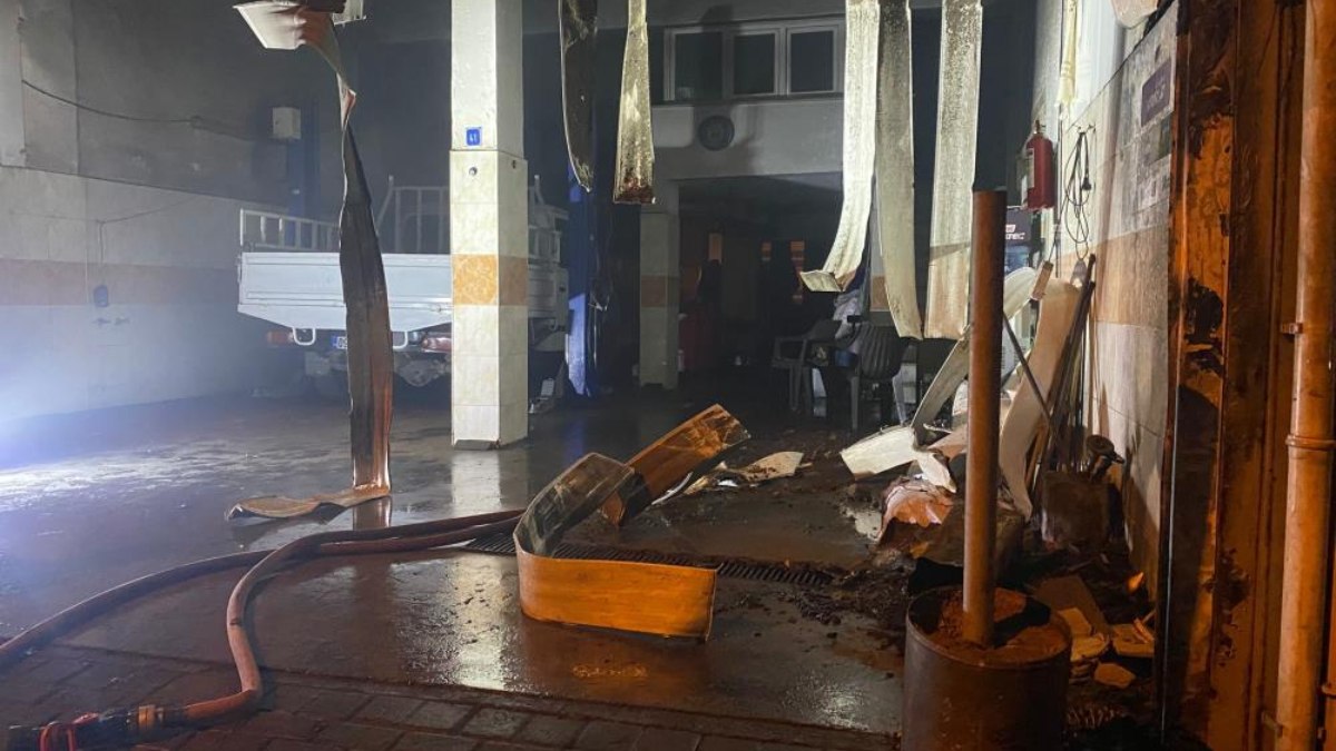 Aydın’da ısınmak için yakılan ateş söndürülmeyince yangın çıktı